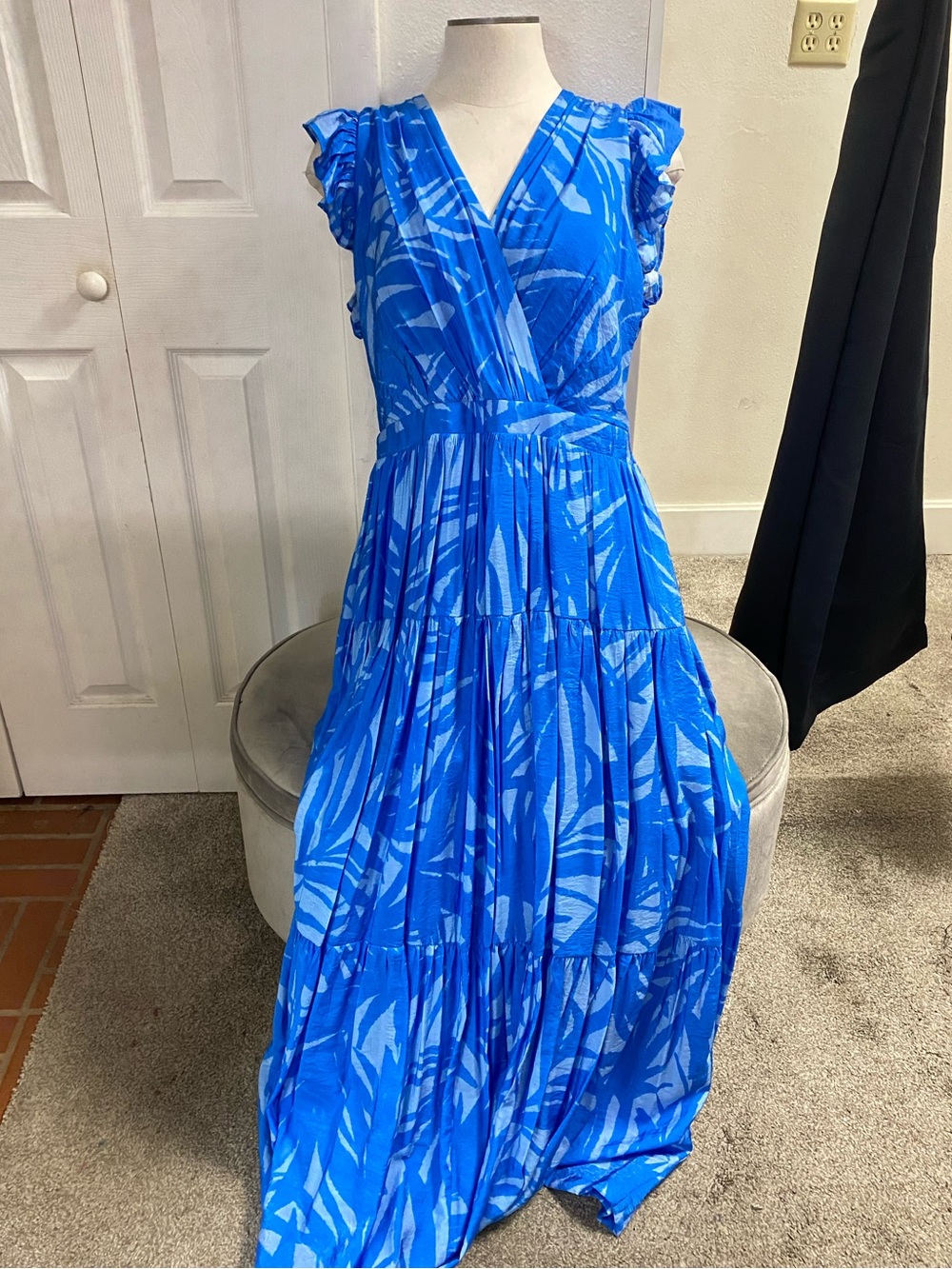 Taylor Vibrant Blue Print Tiered Maxi Dress